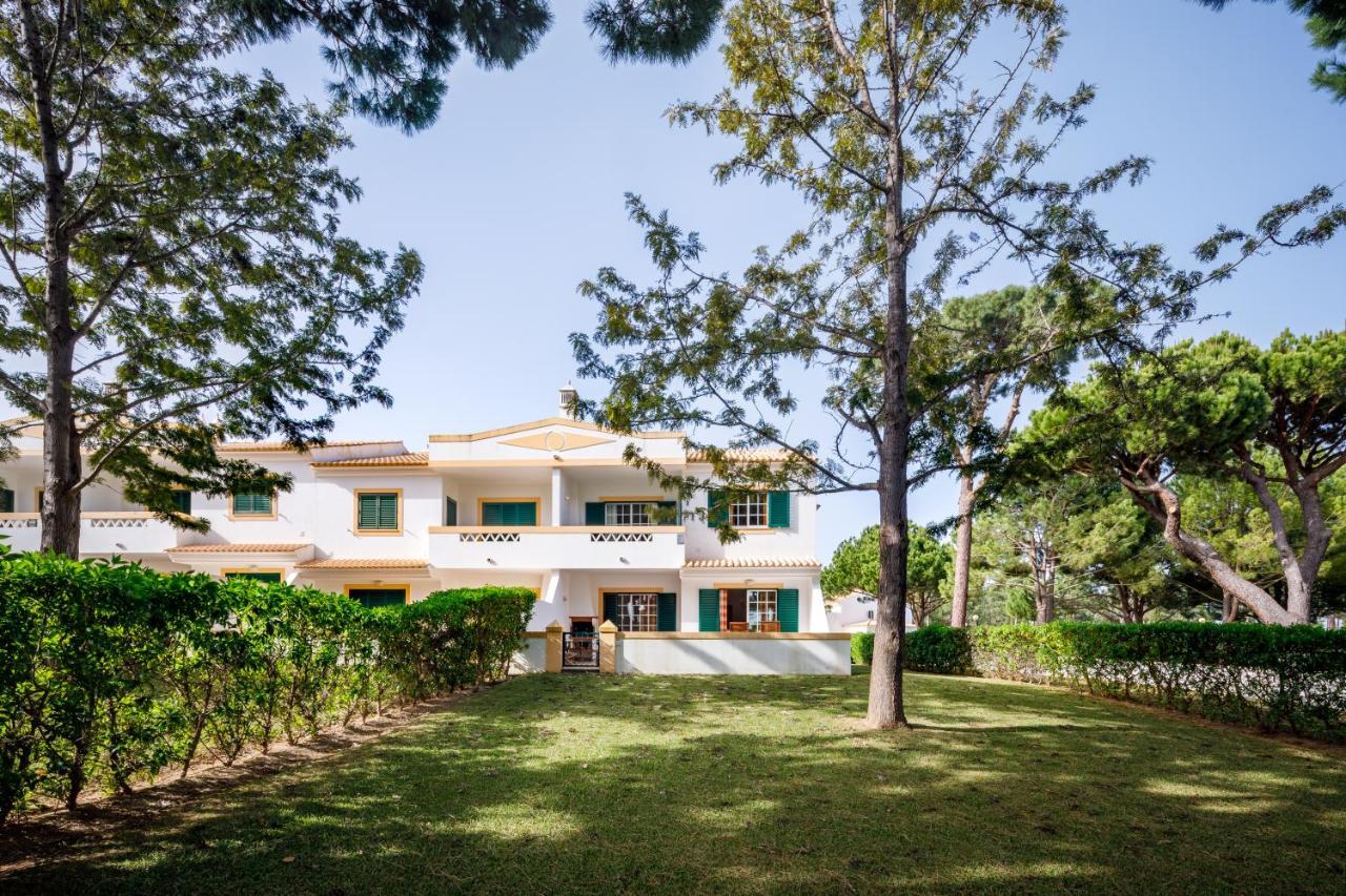 אולוס די אגווה Falesia Beach Villa By The Portuguese Butler מראה חיצוני תמונה