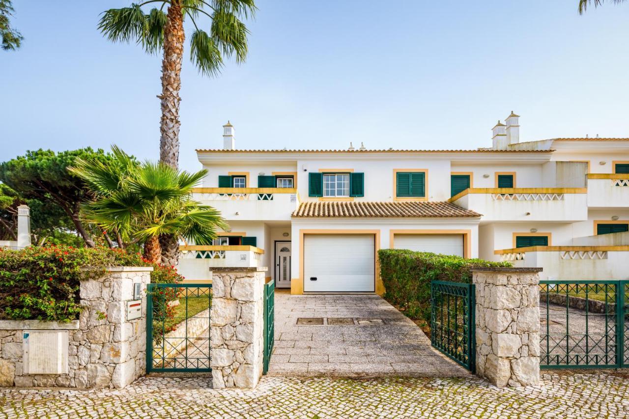אולוס די אגווה Falesia Beach Villa By The Portuguese Butler מראה חיצוני תמונה