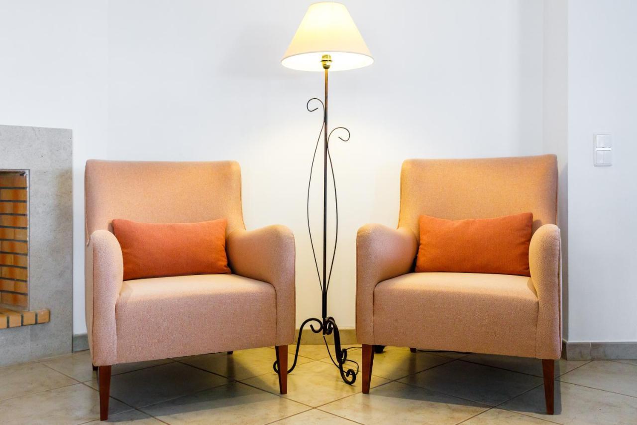 אולוס די אגווה Falesia Beach Villa By The Portuguese Butler מראה חיצוני תמונה