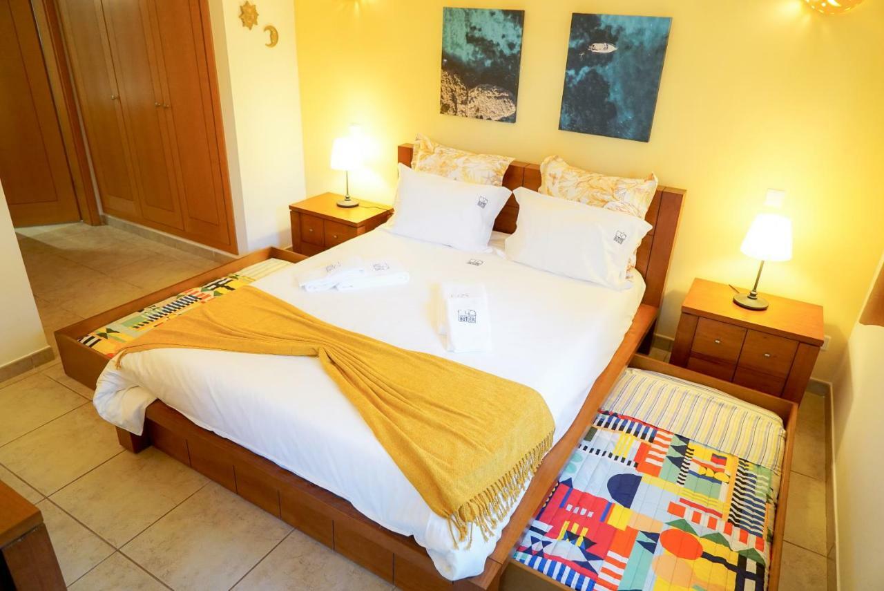 אולוס די אגווה Falesia Beach Villa By The Portuguese Butler מראה חיצוני תמונה